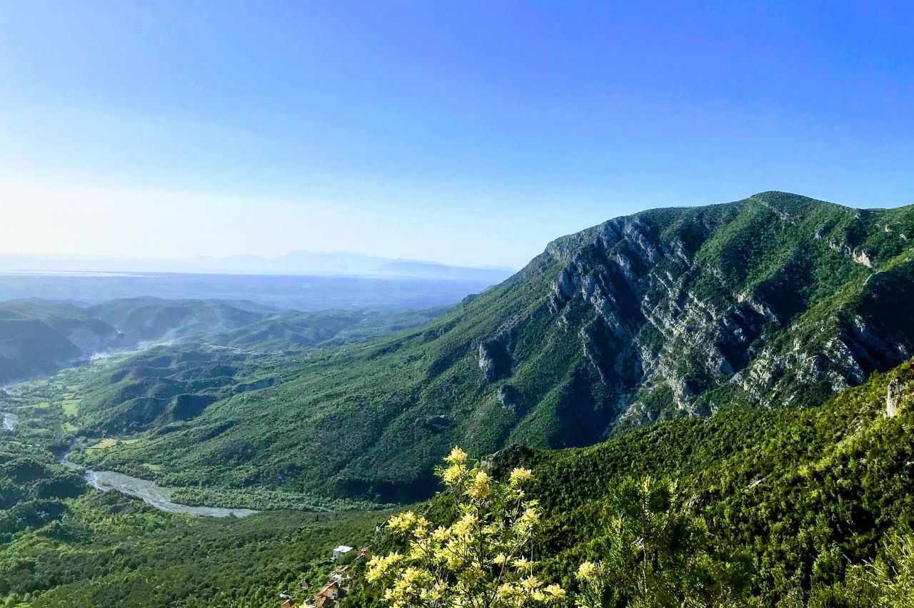Kruja - Wycieczka z Czarnogóry do Albanii - Balkan Trip